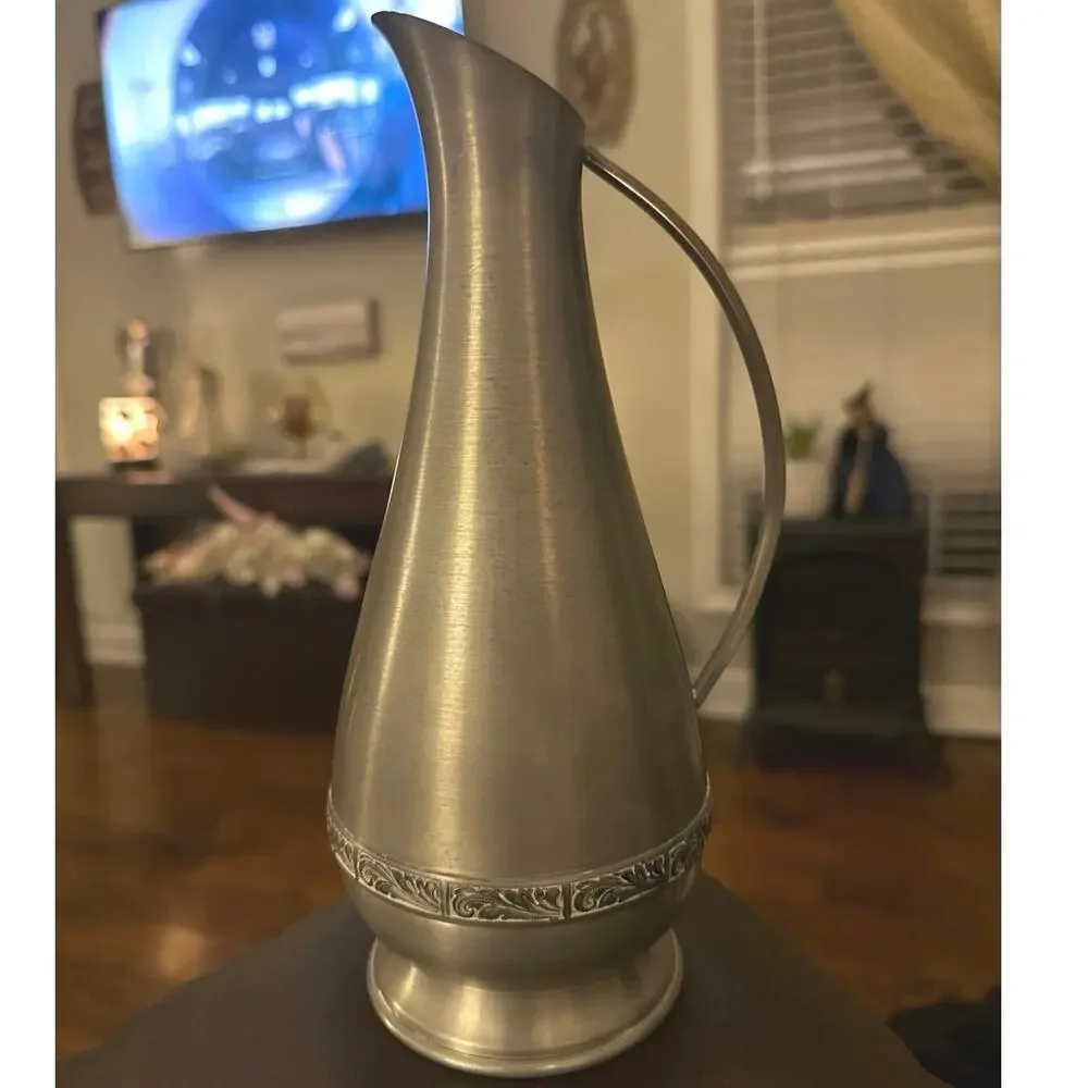 VINTAGE Norsk Tinn PEWTER Metal Pitcher Jug VASE‎ Scrollwork 9.5 “ w/handle READ